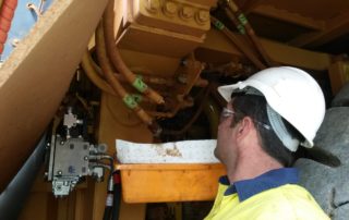 REMOTE CONTROL STEERING INSTALLATION